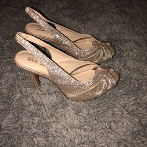 heels, worn once!!!